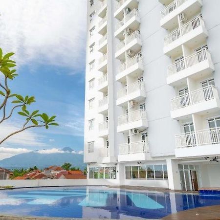 Jasmin Park Apartemen By Fix'S Room Kedungbadak Екстериор снимка